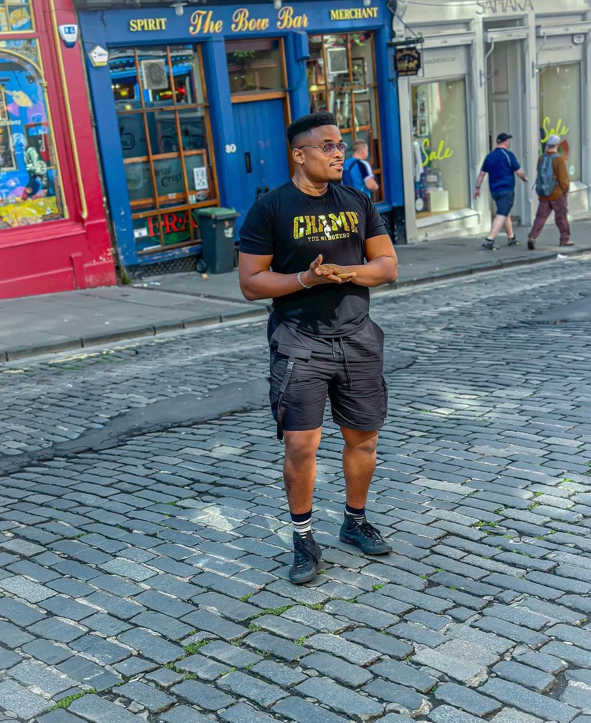 Black and Gold Crew Neck T-Shirt