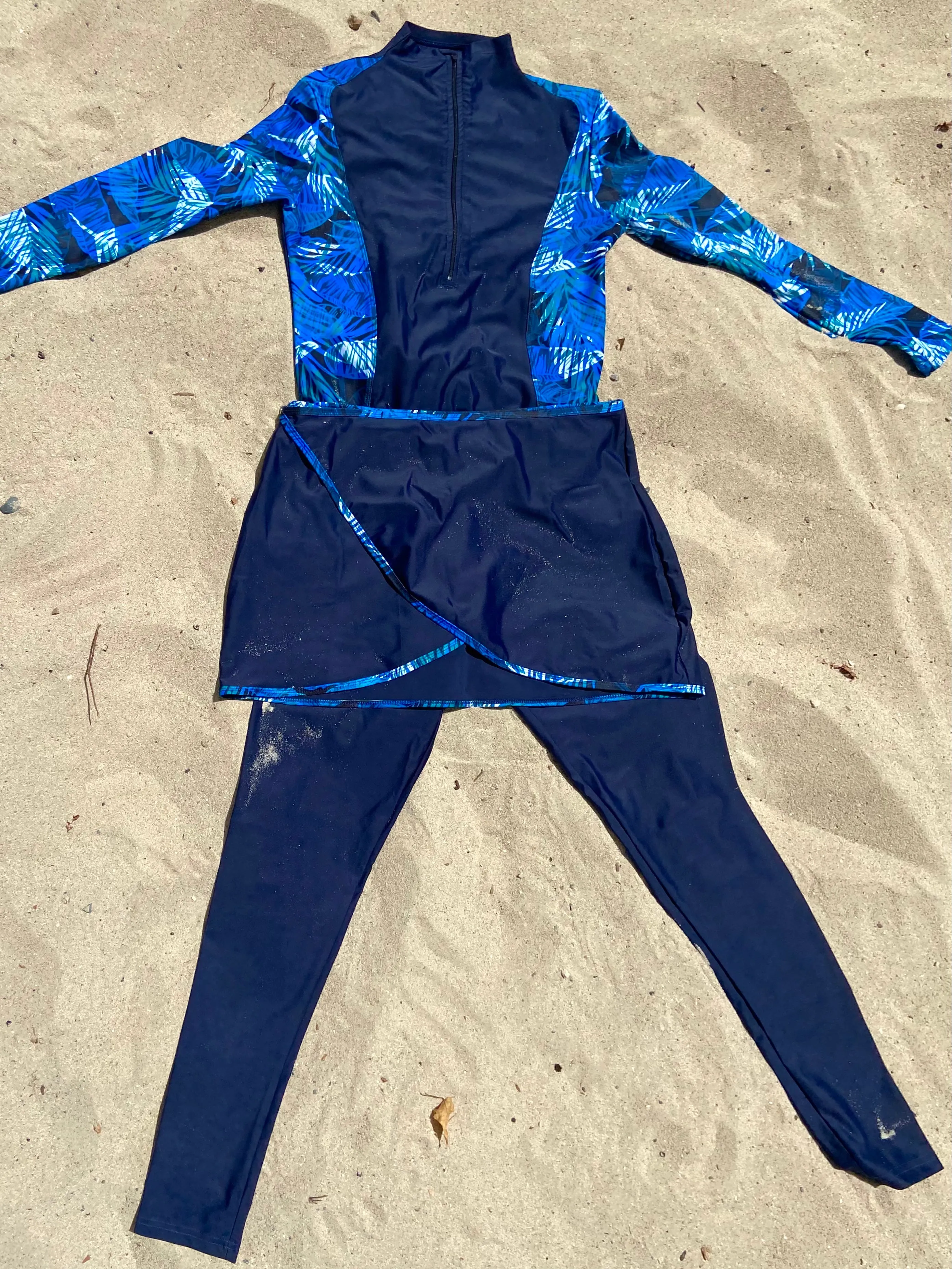 Long Three pieces Pattern Navy Blue Swim Suit