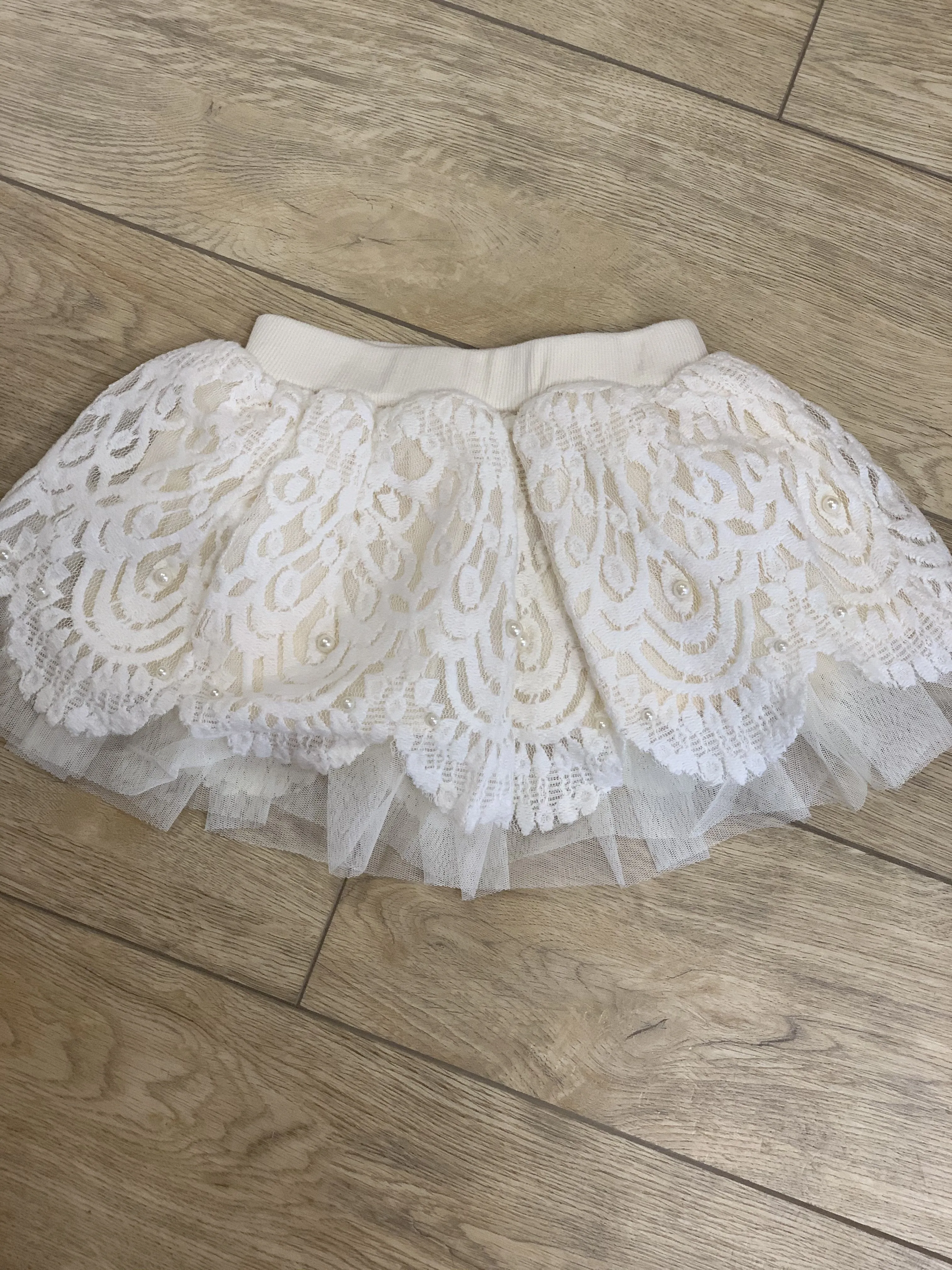 MaeLi Rose Scallop Lace & Pearl Skirt in Ivory