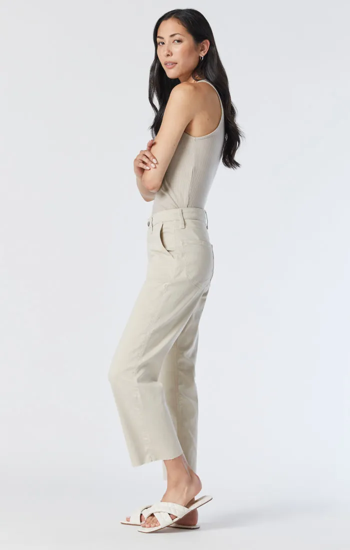 SHELIA FRONT POCKET STRAIGHT PANTS IN PUMICE STONE TWILL