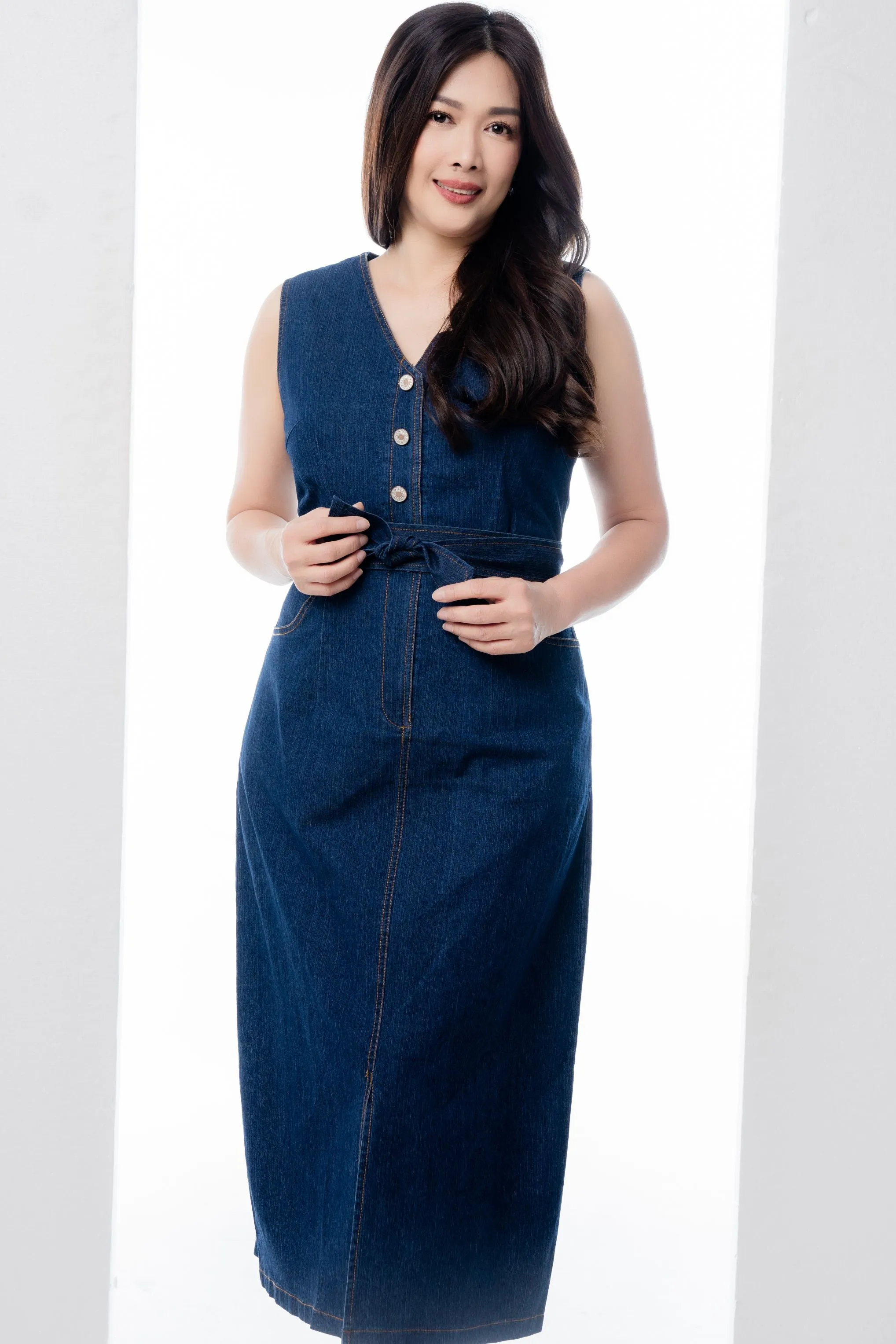 V-Neck Denim Dress With Pockets